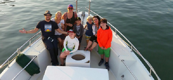 Capt Casey welcomed aboard the VIP Guest Group of Chaillie Debosier, Benjamin Debosier, Charlie Allen, Murphy Allen, Leslie Grisley, Kai Grisley, and Sawyer Metz visiting from Baton Rouge, Louisiana