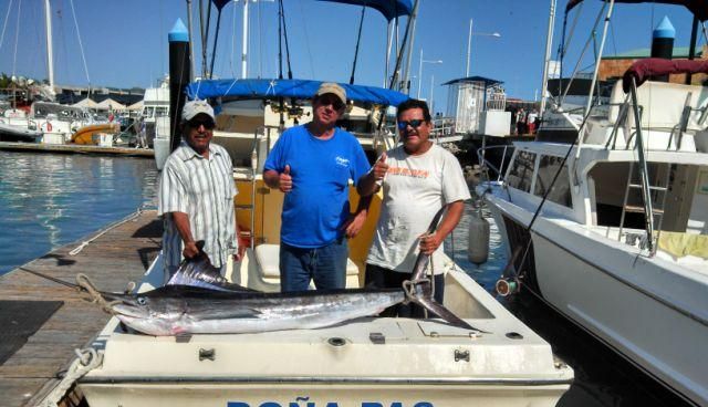 I fished solo with CaboMagic for the first time and what a great two days. I fished aboard a 26′ Cruiser with Fillippe as skipper and Autoro was the deck hand. B