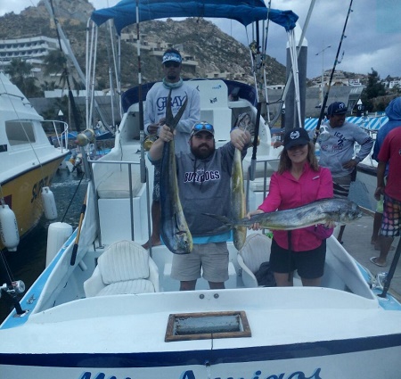 VIP Guests Keith & Jill McNeely visiting from Iuka, Mississippi fished Saturday December 3, 2016 with one of the best Captains in Cabo – Capt Jose consistently puts guests on fish … this 28′ single engine cruiser kicks!!
