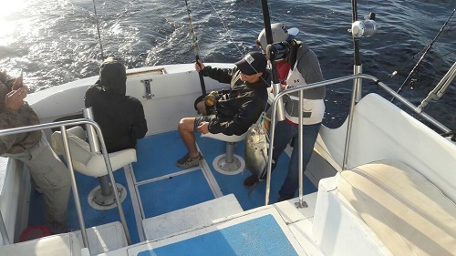Visiting from North Bend, WashingtonVIP Guests Terril Perrine, his son Cody Perrine and good friend Austin Sigl had a terrific day of fishing, and catching, with Capt Jose Juan (29′)