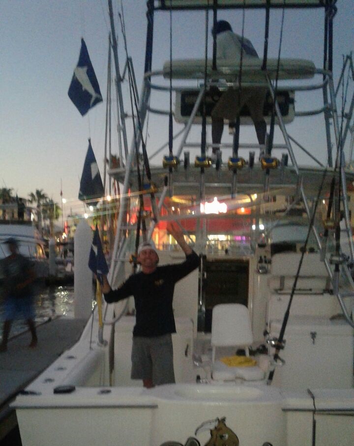 Visiting from Houma, LouisianaVIP Guest Robert Collins IV had an amazing day with Capt Manny todayCR&R 6 Striped Marlin + Dorado to eat