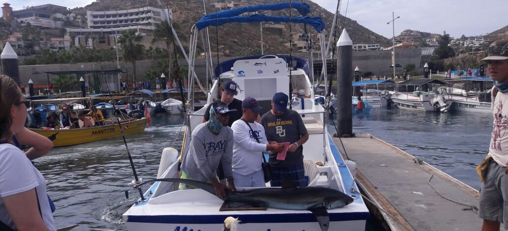 Visiting from Lewisville, TexasVIP GuestsMike Crouse and sons Nick(age 16) andBen (age 18) on a half day charter fishing today.Fishing Date December 30, 2016