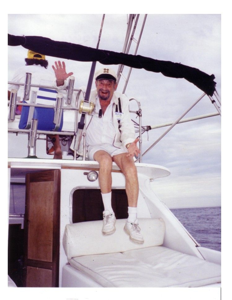 Len Aaron – Founder of Aaron Brothers Art Marts