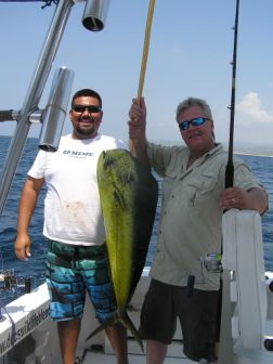 RhondaSt Cloud, Florida33′ Blackfin Sept 22, 2012