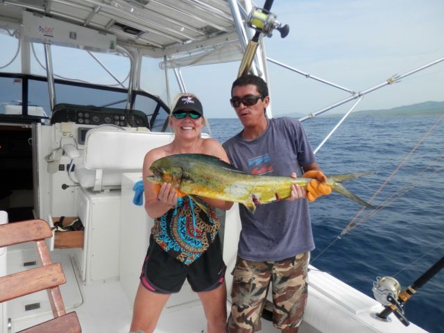33′ Blackfin Combi CruiserSeptember 26, 2012