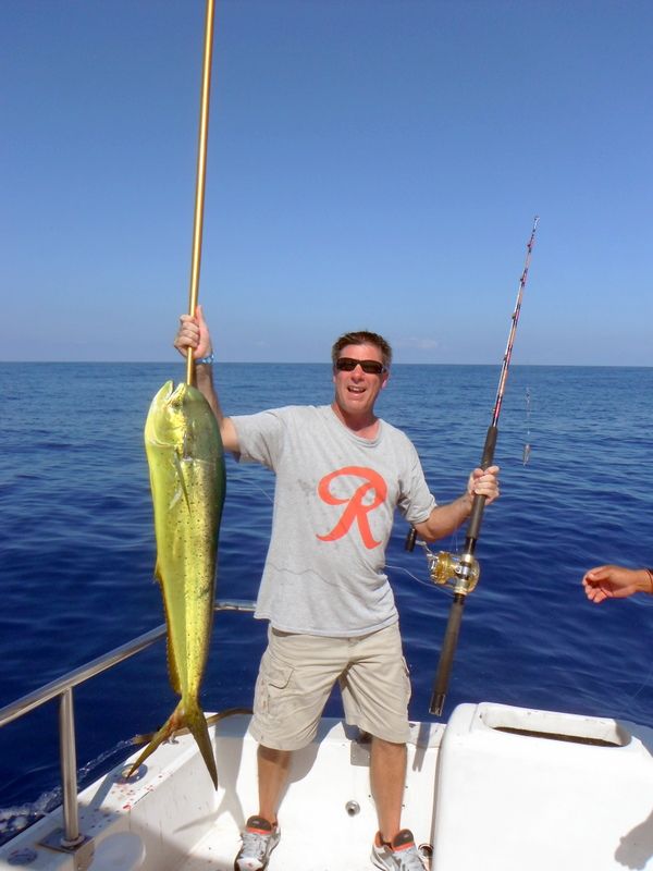 Bill GoodnightPuyallup, WashingtonFishing on 34′ Crystalliner Oct 3, 2012