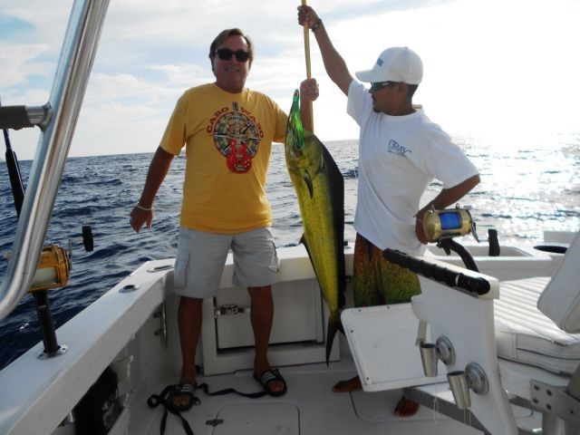 Gregg & Kathy Francke – Okauchee, WisconsinFishing date Nov 13, 2012 33′ Blackfin