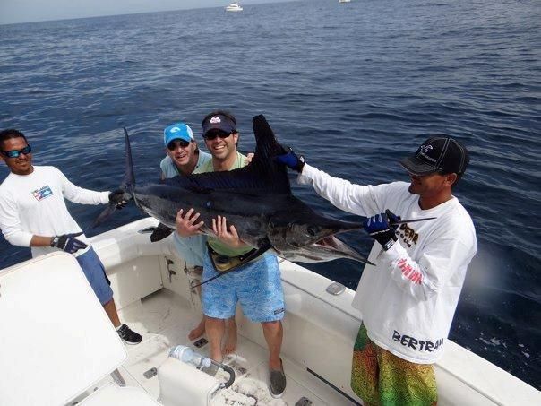 Fishing Date Feb 18, 201337′ Bertram Sportfisher
