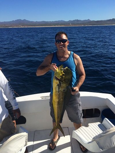 VIP Guests Jamie Keeler, Randy Bauer, Todd Smith and Gary Smith fished with us on Jan 10, 2015 aboard our 28′ Cruiser #1 with Capt Jose.