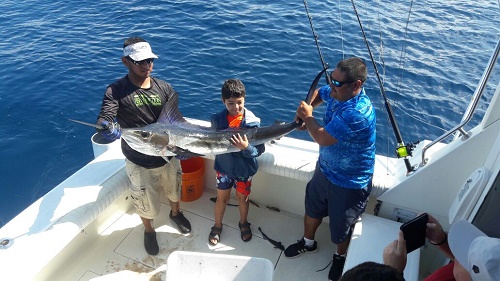 Father and Son Danny Sr and Danny Jr Bellavigna With Capt VictorTUNA MAGIC with CABO MAGIC