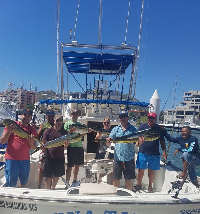 #FreshFish Yummy!#FridayThe13th a very lucky day for VIP Guests Justin AmiraultMali Wold, Ryan Amirault, Greg Sherman and Dan Weinberg today with Capt Roberto 34′
