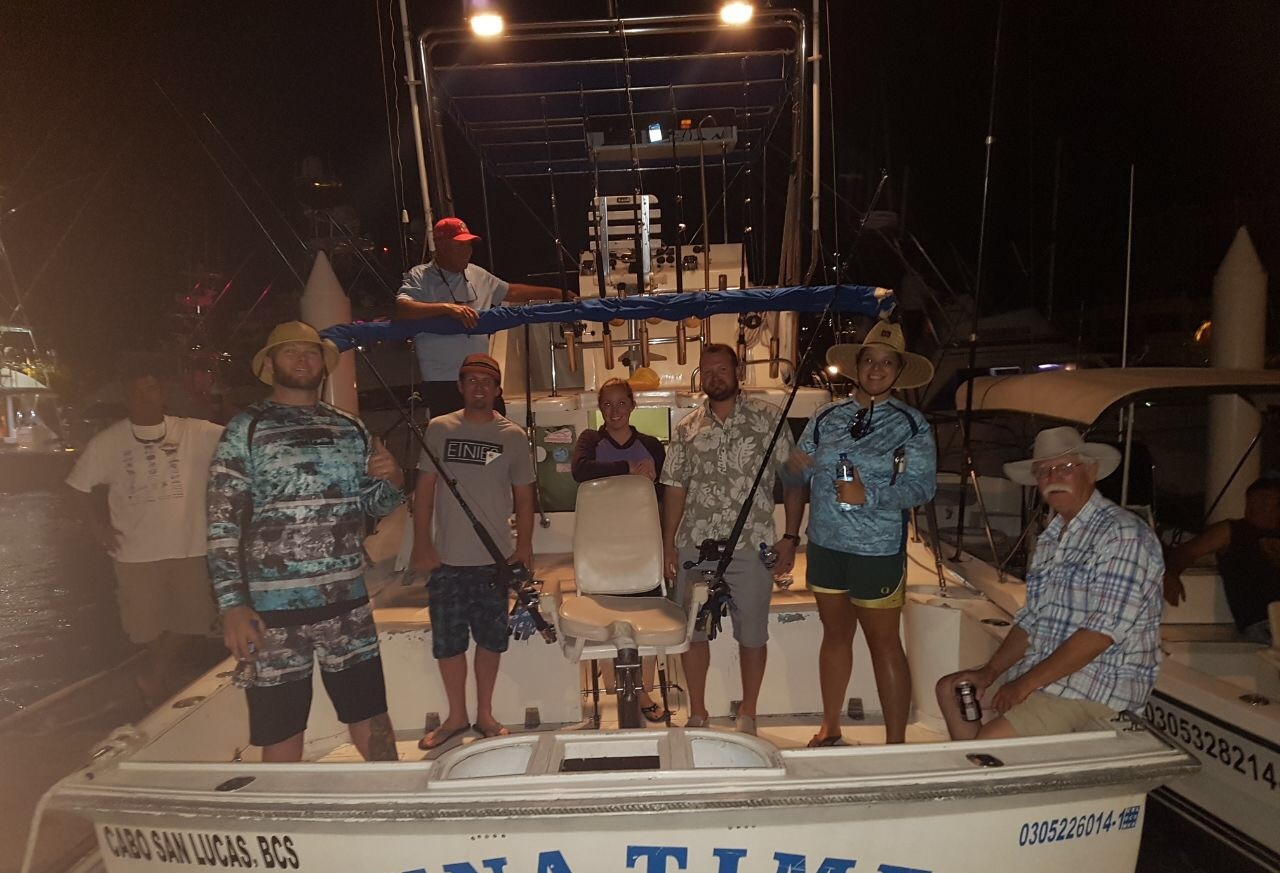 Joshua Hunt & Megan Hurley & Ben Hunt & Mandi Hunt & Dustin Walsh & Emery BaughmanAre LISTO for the day of FUN in the SUN and let’s catch some fish with Captain Jose and RobertoJoshua and Megan are getting MARRIED Saturday Oct 28 2017