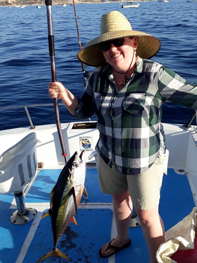 Return VIP Guests Bob Rank and his daughter Lauren Glaser had another outstanding and bounty-filled day with Capt Jose with Capt Jose Juan assisted by Pedro – November 25 2017