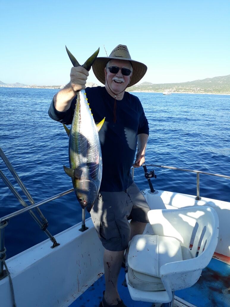 Return VIP Guests Bob Rank and his daughter Lauren Glaser had another outstanding and bounty-filled day with Capt Jose with Capt Jose Juan assisted by Pedro – November 25 2017