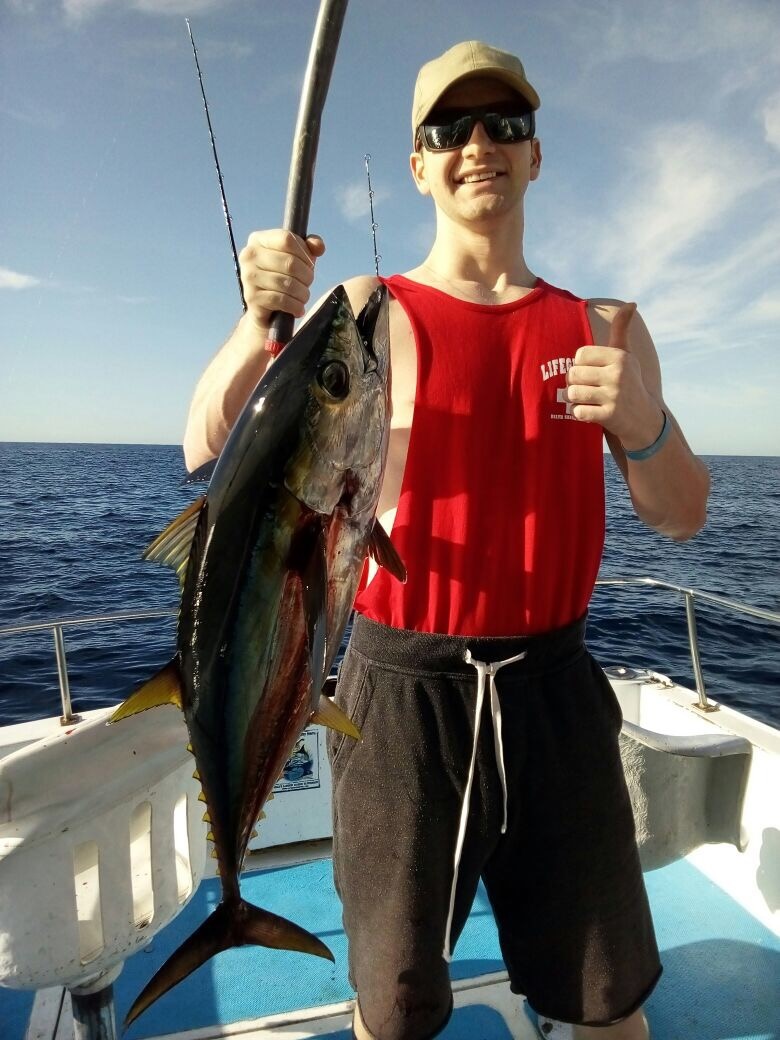 Dad (Mark Hager) and sons Kevin and Jake visiting from Phoenix, Arizona had a #GREATDAY catching #YellowfinTuna with Capt JoseJuan today December 26, 2017