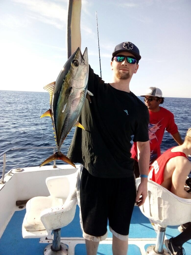 Dad (Mark Hager) and sons Kevin and Jake visiting from Phoenix, Arizona had a #GREATDAY catching #YellowfinTuna with Capt JoseJuan today December 26, 2017