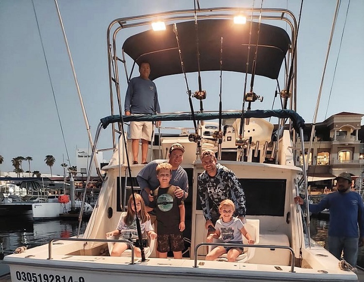 VIP Guests visiting from Visalia California including Kenneth Sheely and his son Jackson (shown) and daughter Charlotte with Stu Tackett and daughter Aubrey.